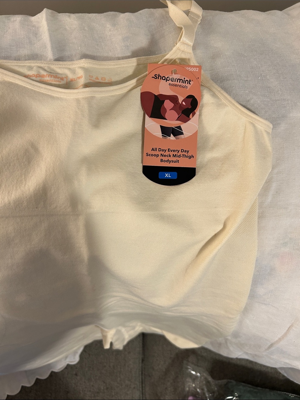 Shapermint Essentials Scoop Neck Mid-Thigh Bodysuit in Cream